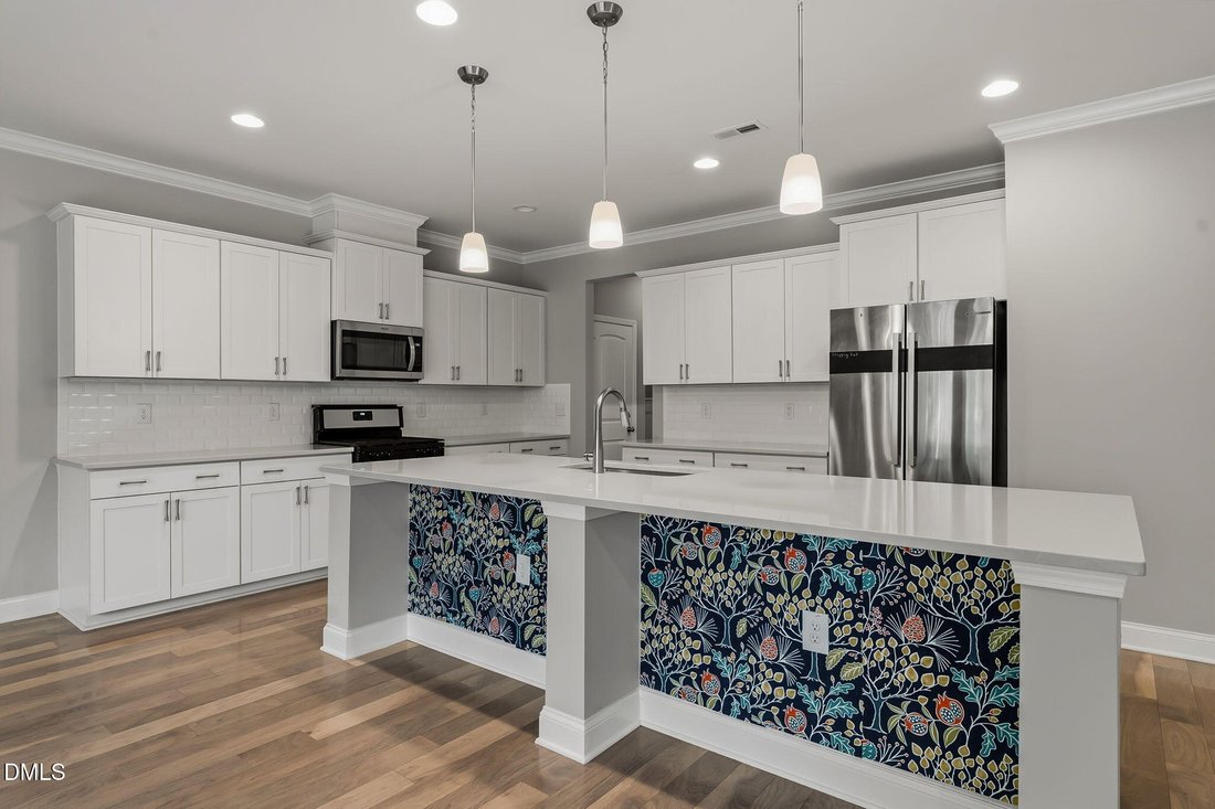 Townhouse in Raleigh, North Carolina, United States 2 - 18503775