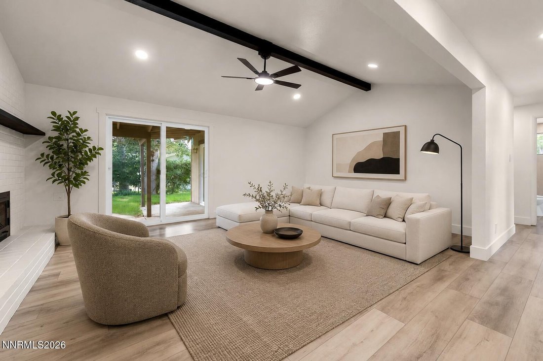 House in Gardnerville, Nevada, United States 4 - 18321548