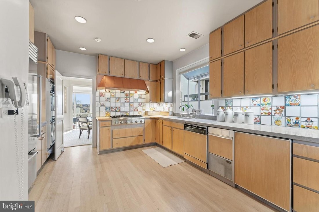 House in Washington, District of Columbia, United States 5 - 18504998
