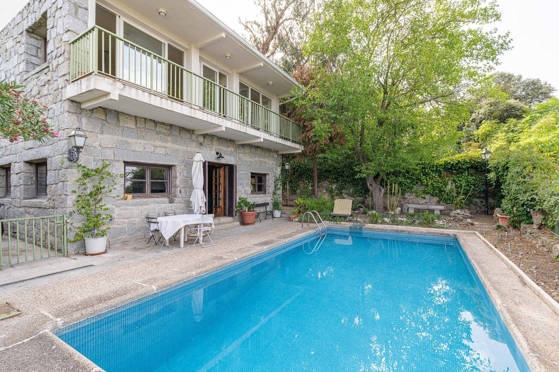 House in Galapagar, Comunidad de Madrid, Spain 1 - 18503870
