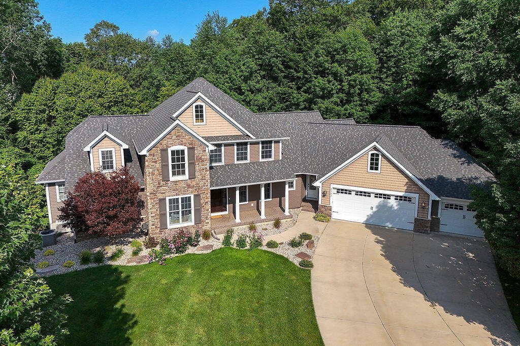 House in Hudsonville, Michigan, United States 2 - 18499466