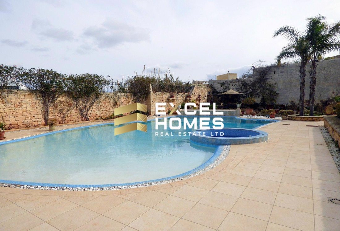 Estate in Qrendi, Malta 1 - 15839758