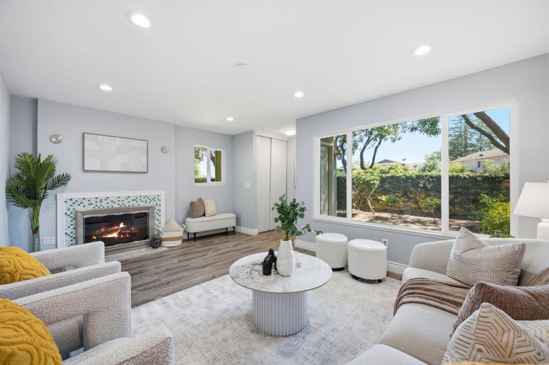 Townhouse in Sunnyvale, California, United States 1 - 18502173
