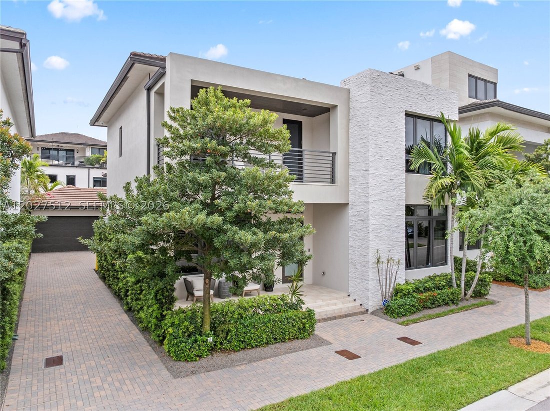 House in Miami Springs, Florida, United States 2 - 18052157