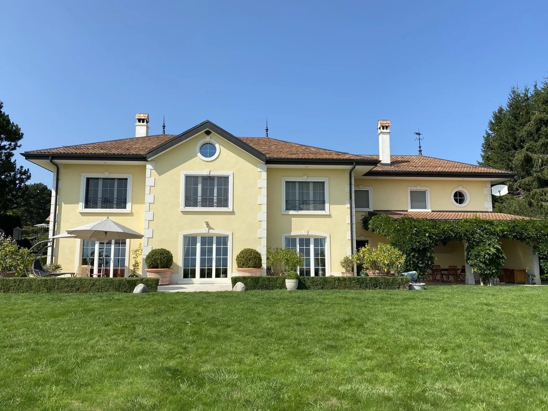 Villa in Bassins, Vaud, Switzerland 1 - 18501162