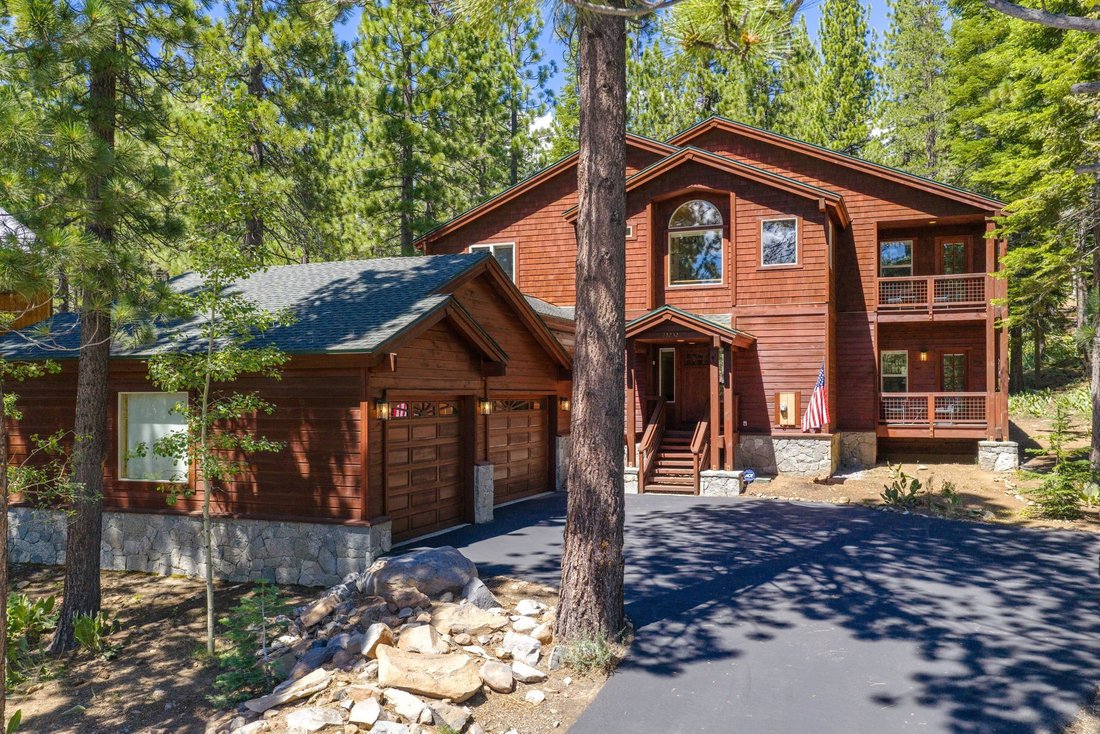House in Truckee, California, United States 1 - 18500418