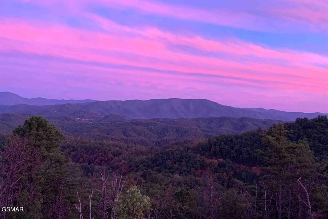 House in Sevierville, Tennessee, United States 3 - 18500275