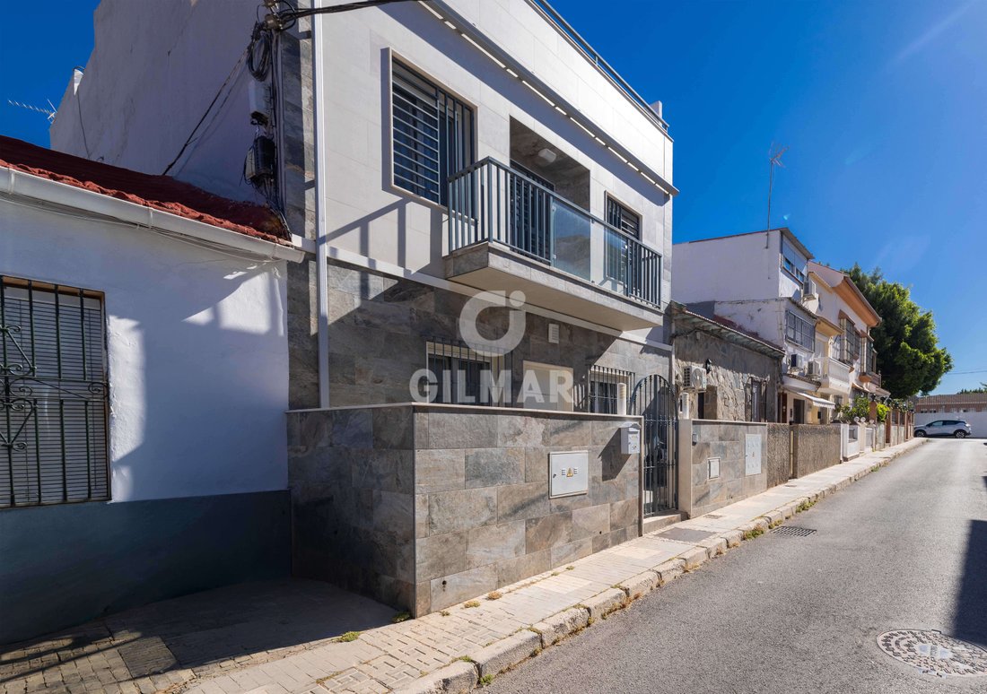 Villa in Cruz de Humilladero, Malaga, Spain 1 - 18499777