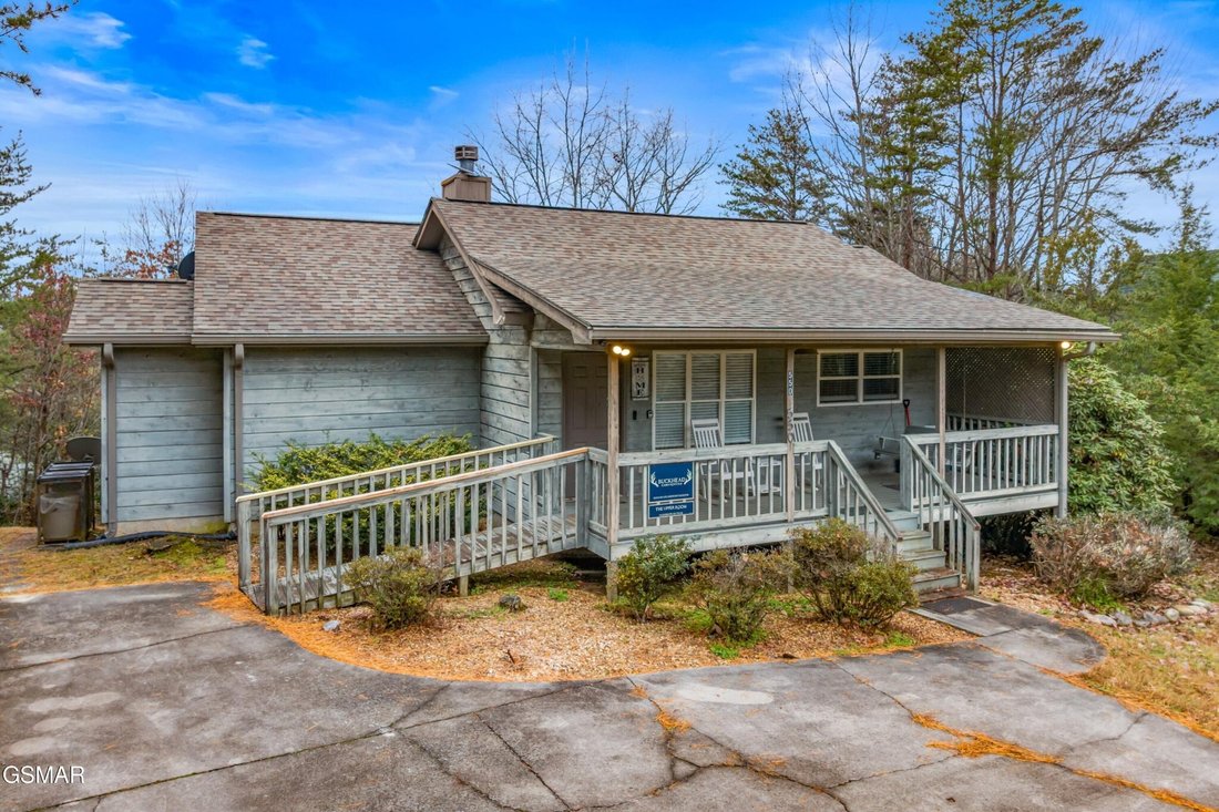 House in Sevierville, Tennessee, United States 2 - 18500499