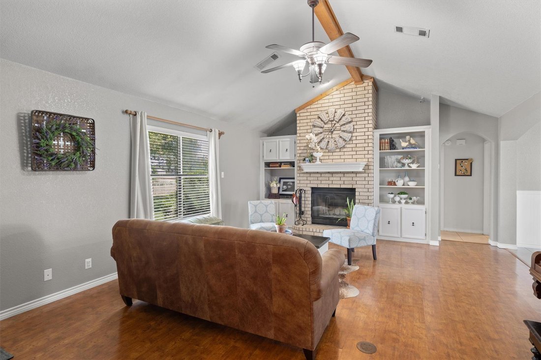 House in Salado, Texas, United States 3 - 18502343
