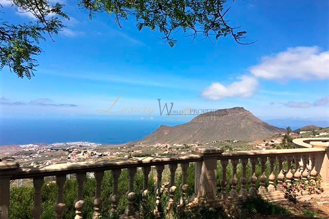 Villa in Arona, Canary Islands, Spain 4 - 18499378