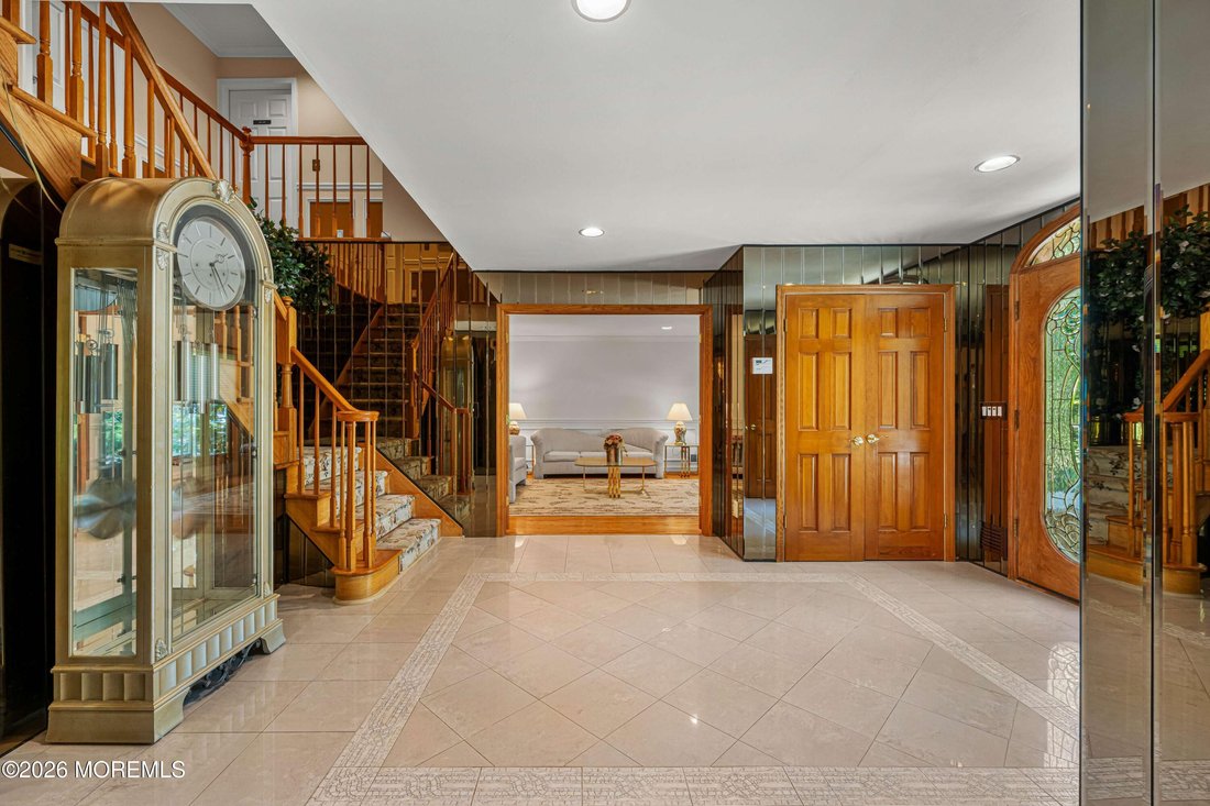 House in East Brunswick, New Jersey, United States 5 - 18499728