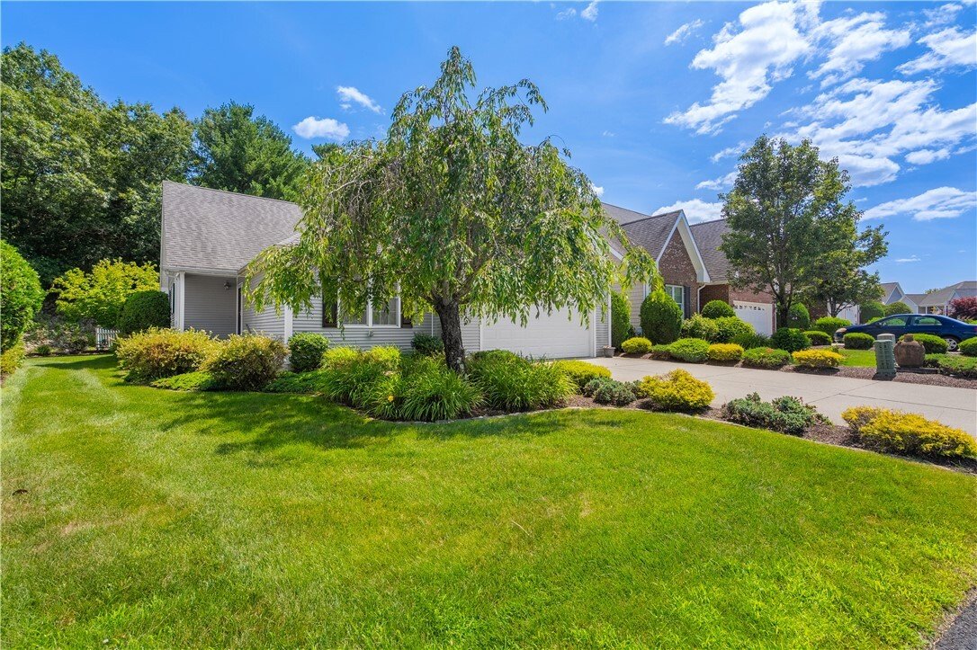 Condo in Coventry, Rhode Island, United States 2 - 18499143
