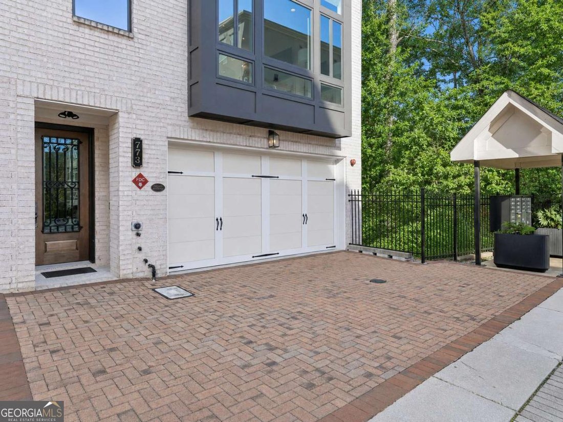 Townhouse in Atlanta, Georgia, United States 5 - 18503185