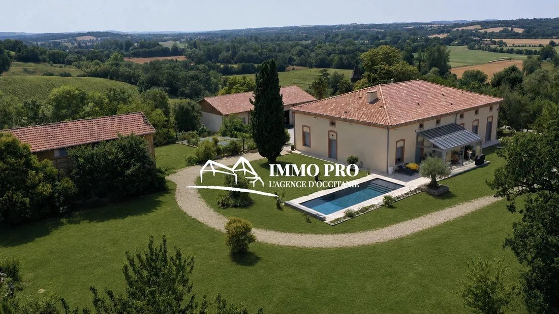 Estate in Samatan, Occitania, France 1 - 18501023