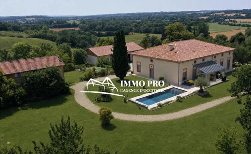 Estate in Samatan, Occitania, France 1