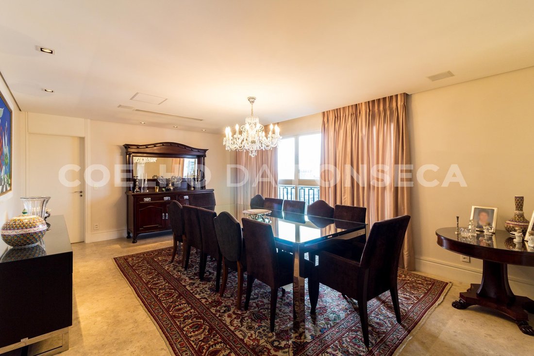 Condo in São Paulo, State of São Paulo, Brazil 4 - 15646247