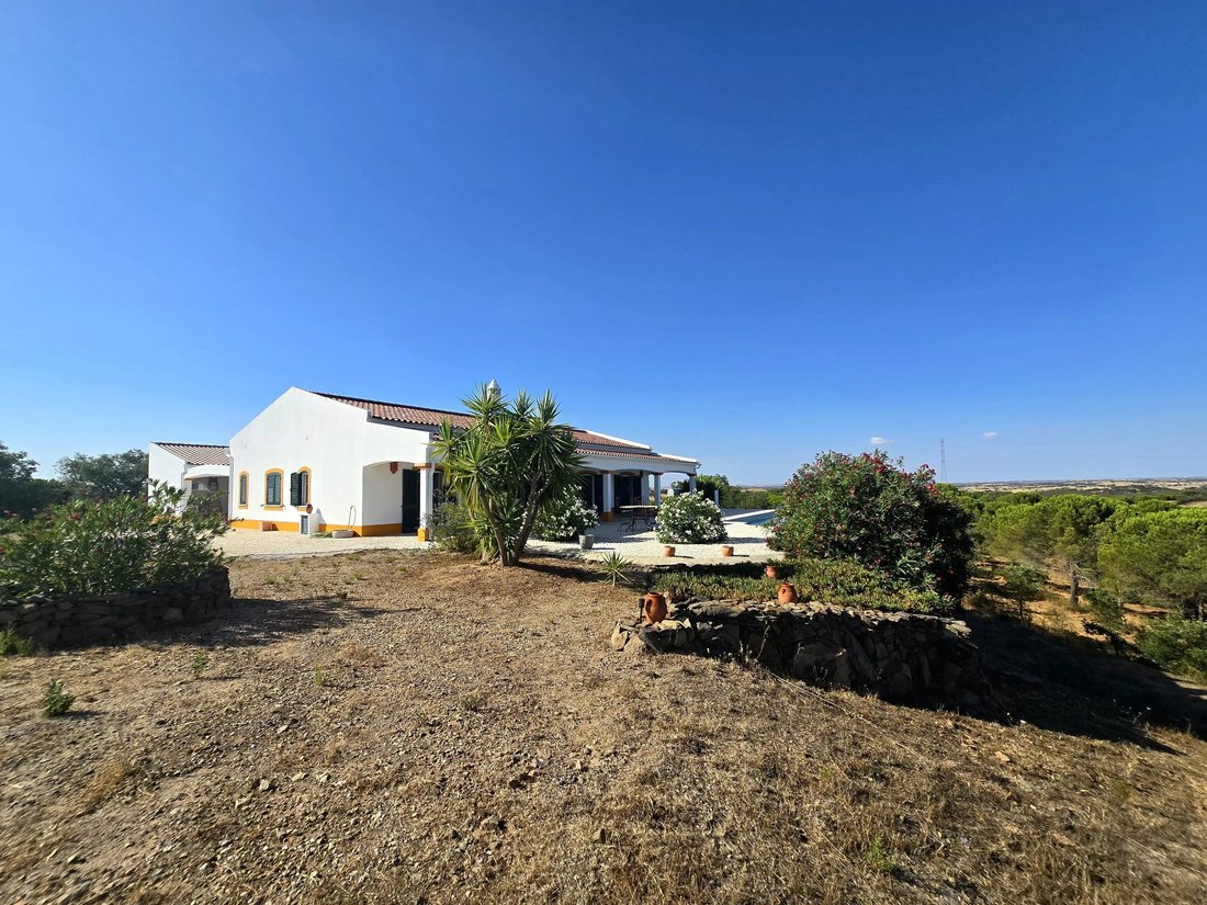 Chalet in Ourique, Beja District, Portugal 1 - 18501226