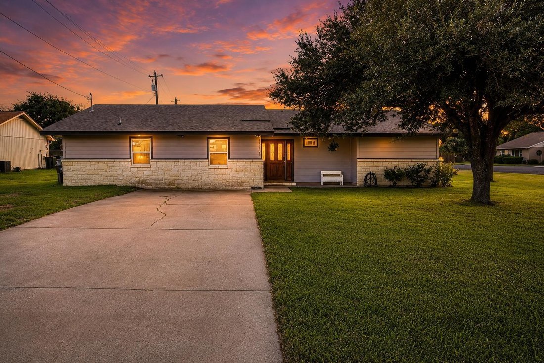 House in Jollyville, Texas, United States 2 - 18499157