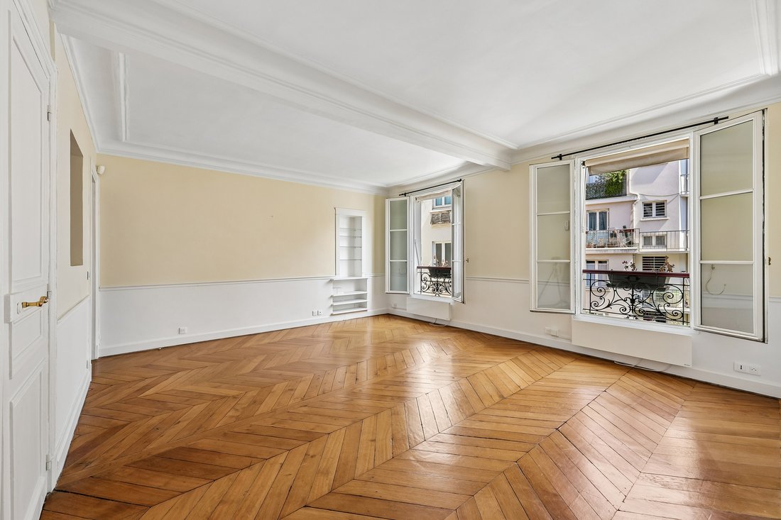 Apartment in Gros Caillou, Paris 7e Arrondissement, Paris 3 - 18500528