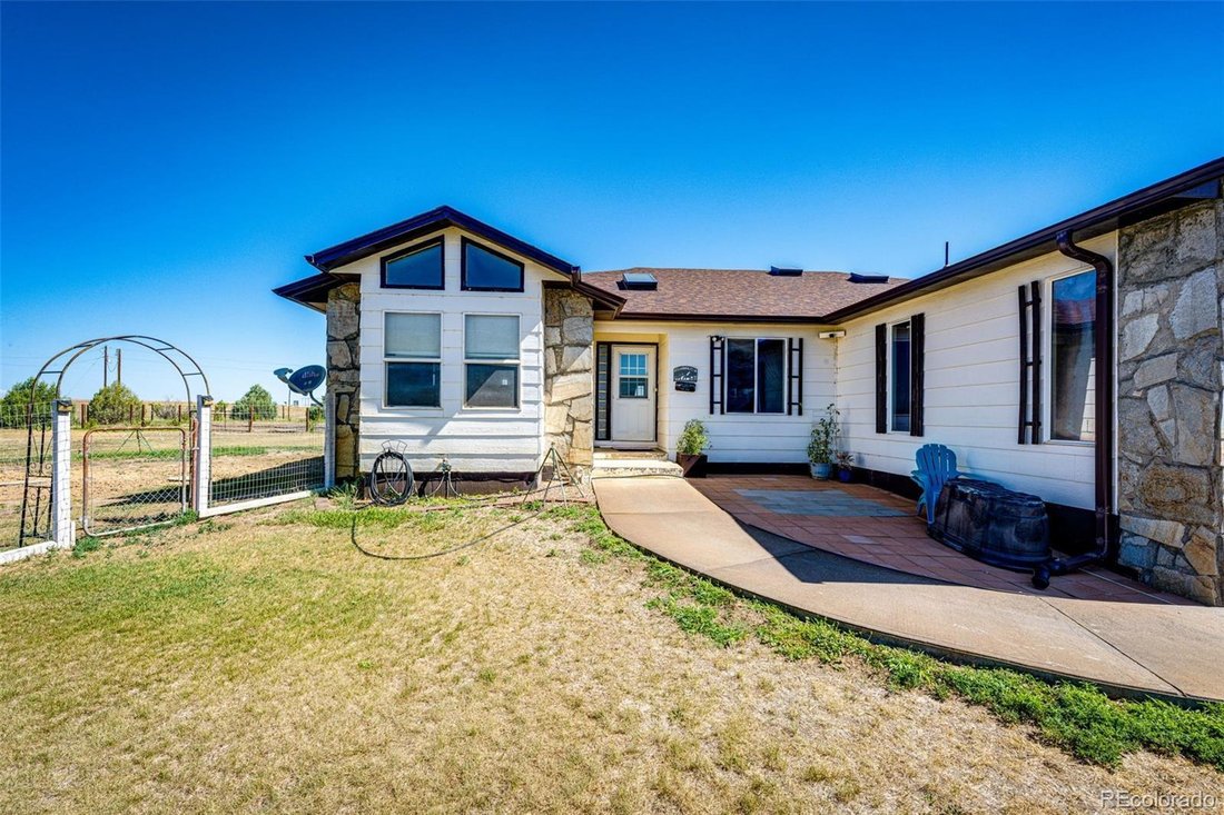 House in Bennett, Colorado, United States 2 - 18505372