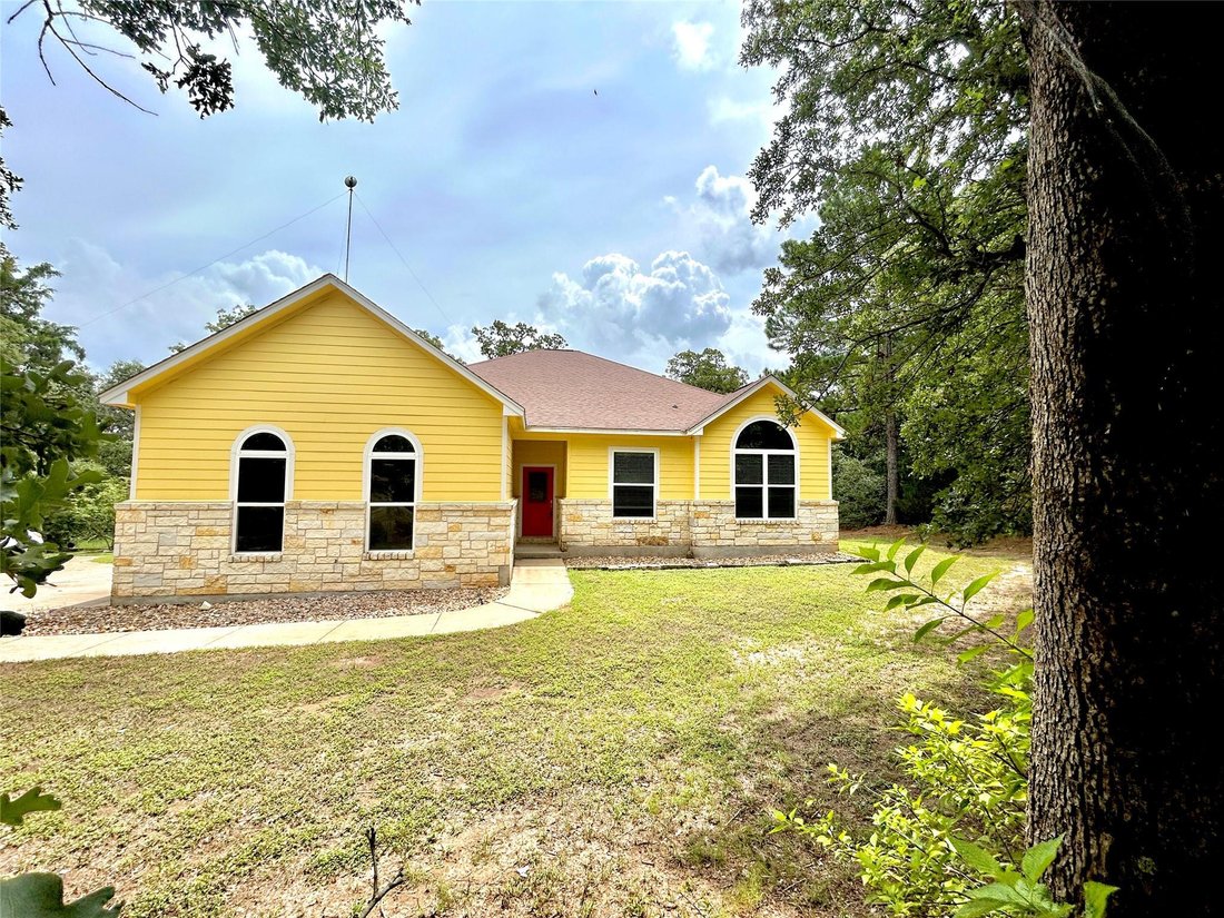 House in Smithville, Texas, United States 5 - 17188200