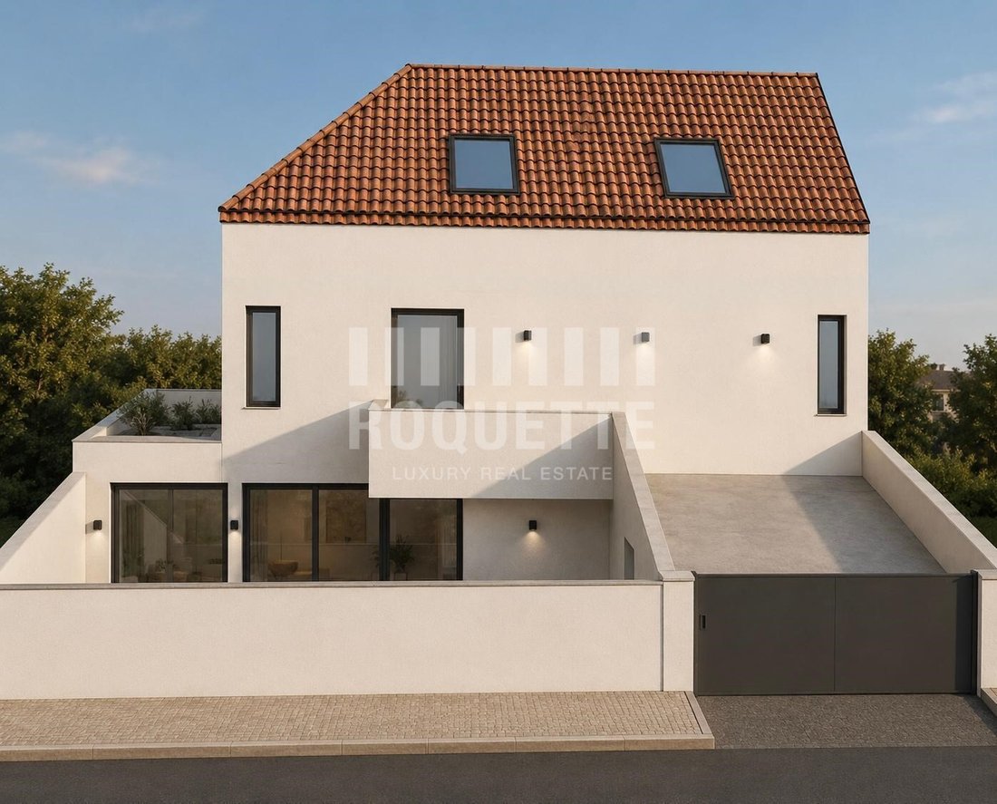 House in Lordelo do Ouro e Massarelos, Porto District, Portugal 2 - 18500846