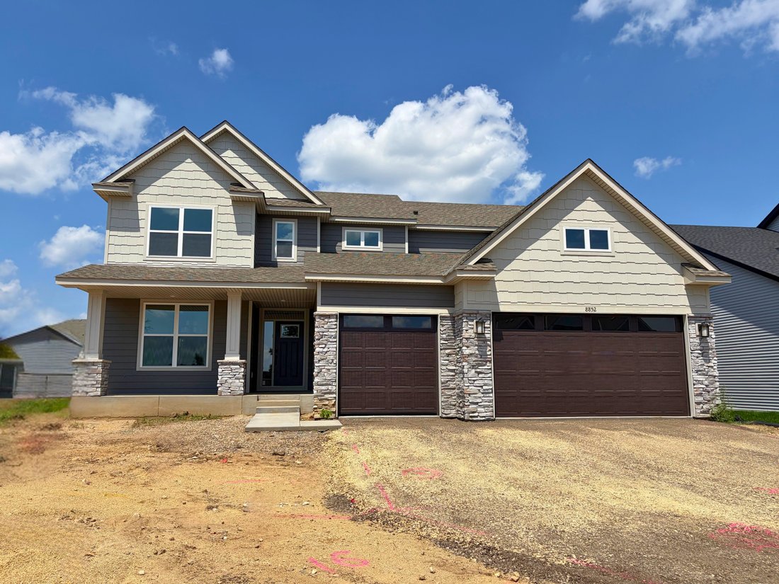 House in Woodbury, Minnesota, United States 1 - 18190106