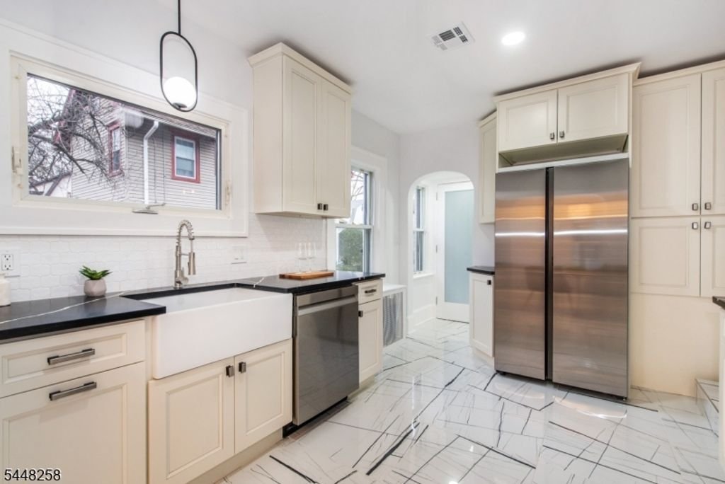 House in South Orange, New Jersey, United States 4 - 18504738