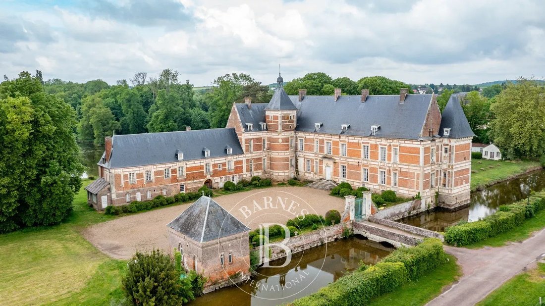 Castle in Fouquenies, Hauts-de-France, France 1 - 18501087
