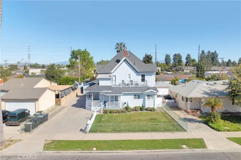 Orange, California, United States 4 - 18499168