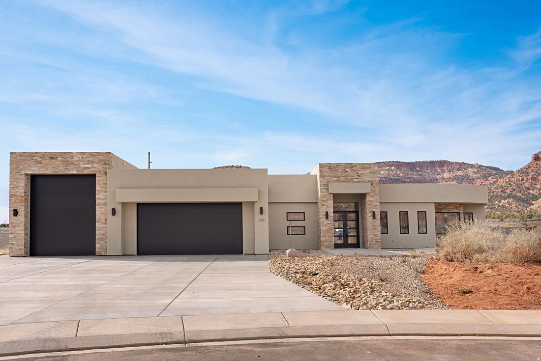 House in Kanab, Utah, United States 1 - 18502265