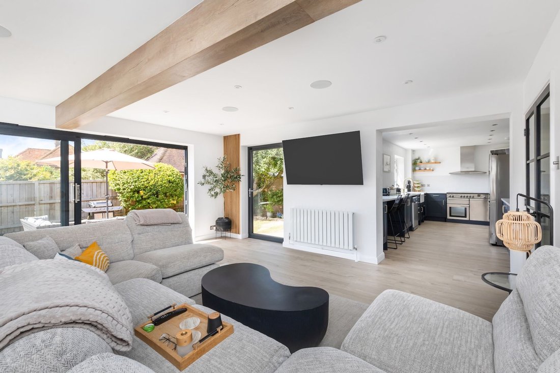 House in Cowfold, England 5 - 18500837