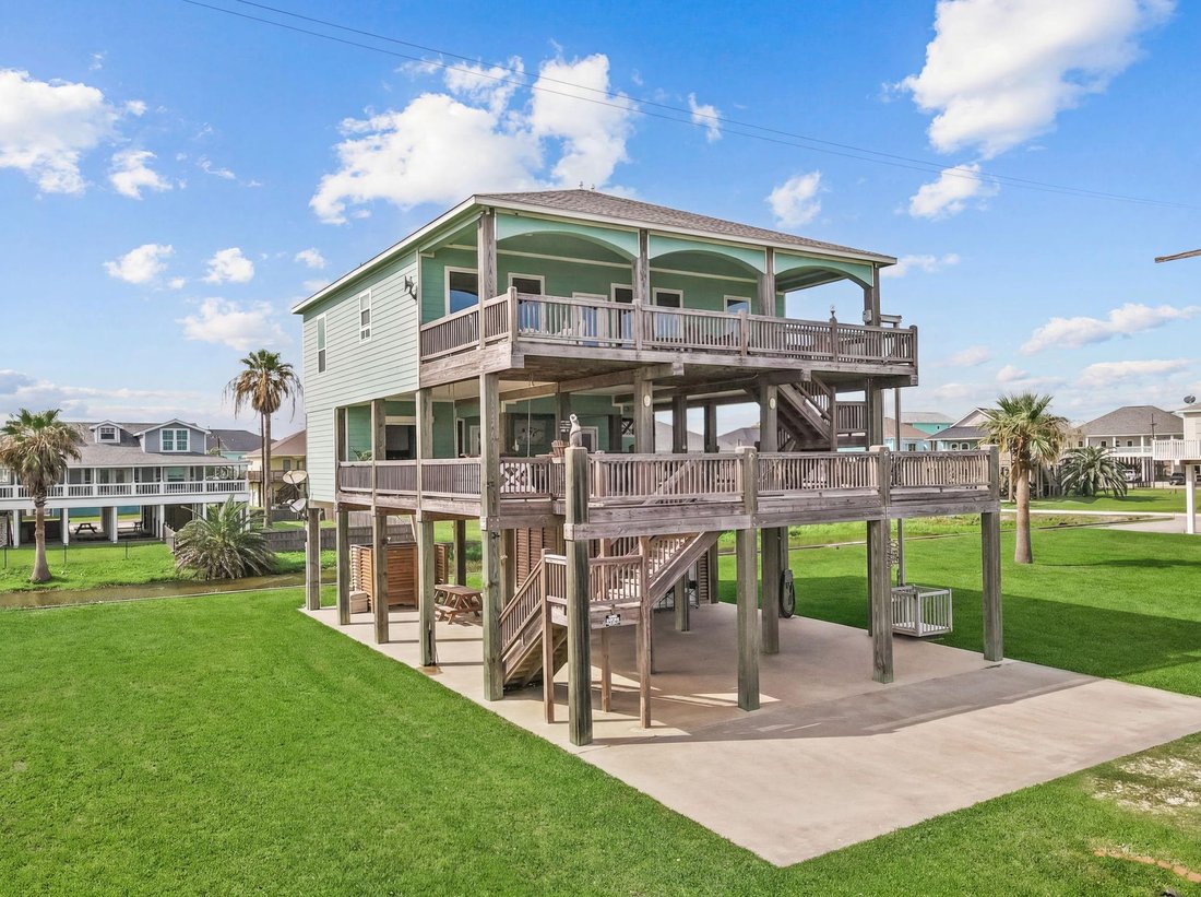 House in Bolivar Peninsula, Texas, United States 2 - 18503640