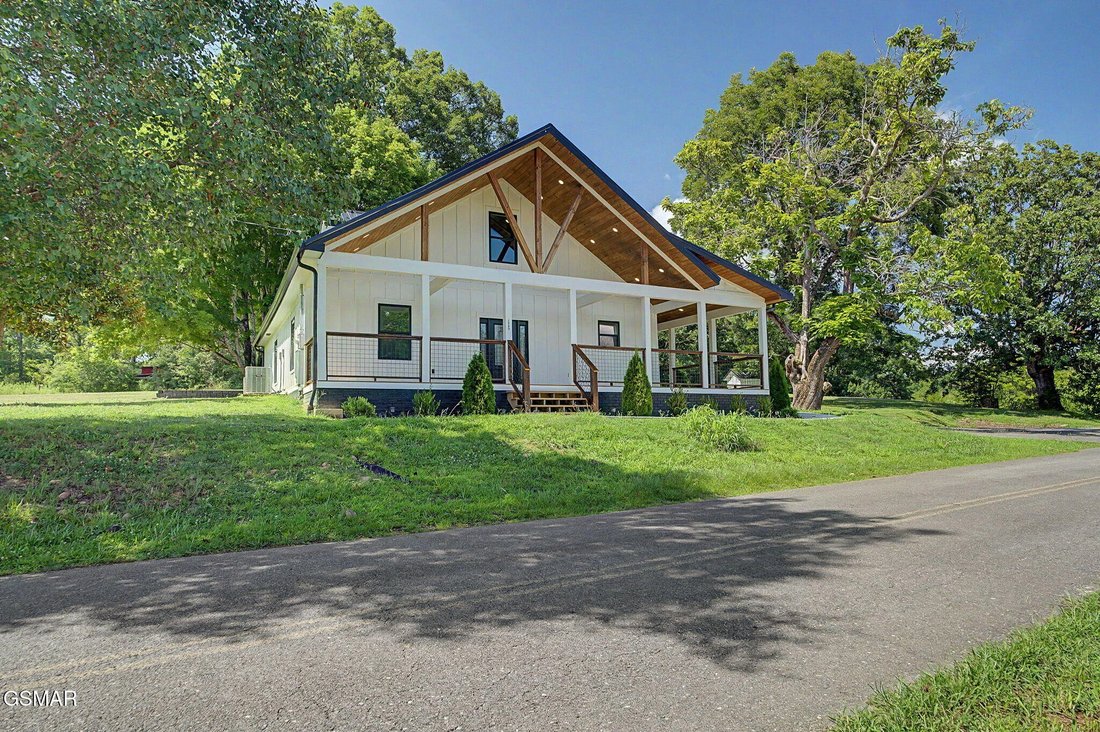 House in Sevierville, Tennessee, United States 2 - 18502633