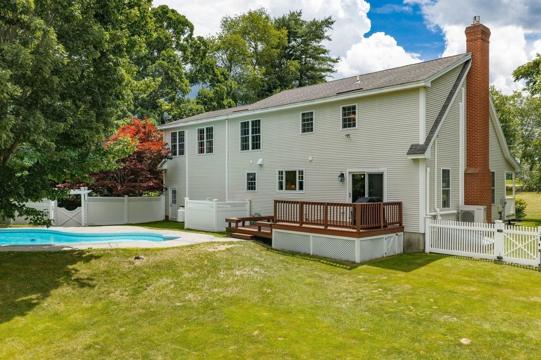 House in Stratham, New Hampshire, United States 3 - 18499698