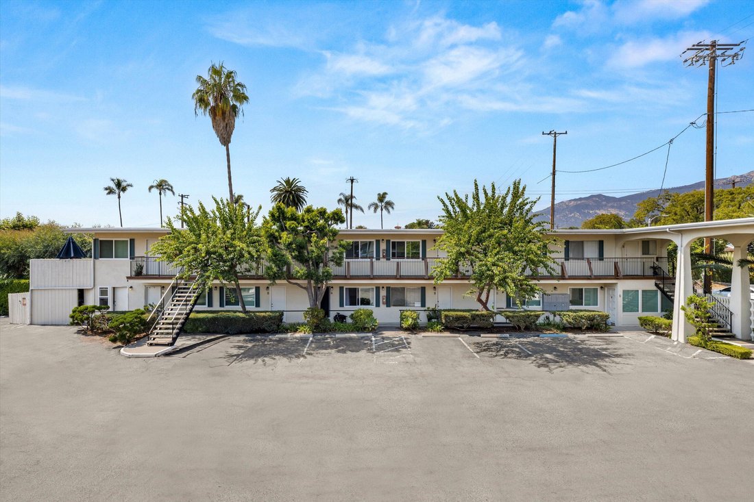 Santa Barbara, California, United States 3 - 18501642