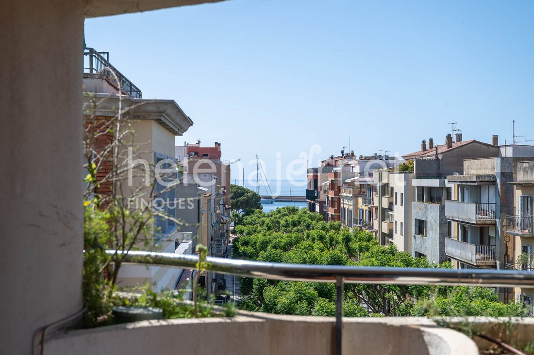 Apartment in Sant Feliu de Guixols, Catalonia, Spain 3 - 18503965