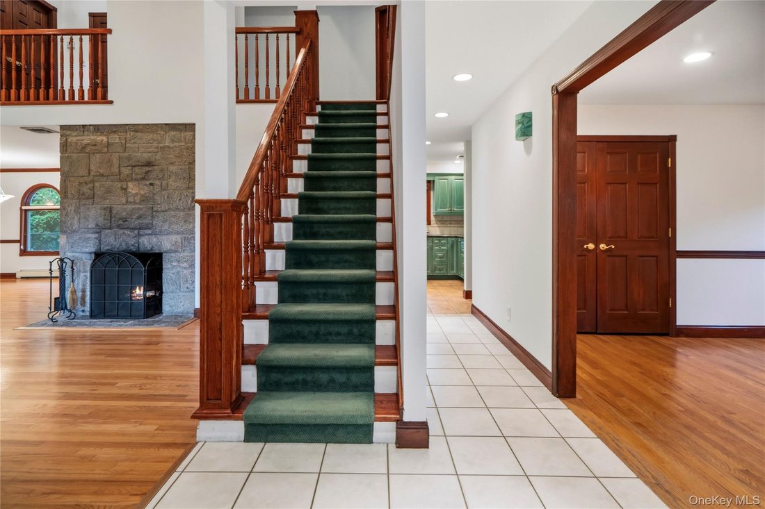 House in West Hempstead, New York, United States 4 - 18063822