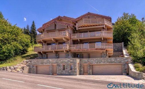Apartment in Saint-Bon-Tarentaise, Courchevel, France 1
