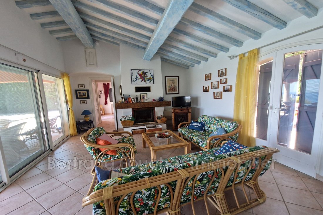 Villa in Sud, Cavalaire-sur-Mer, France 4 - 18499890