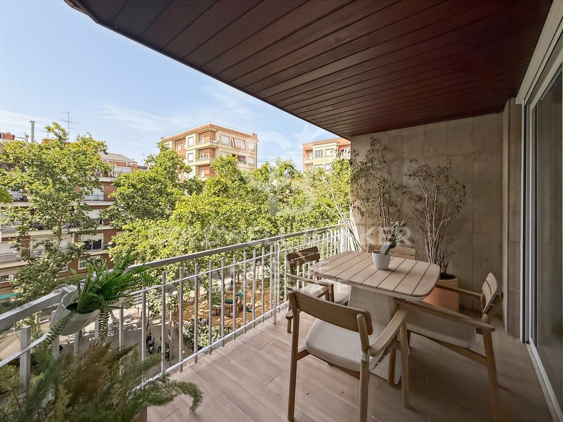 Apartment in Sarrià-Sant Gervasi, Barcelona, Spain 1 - 18500892