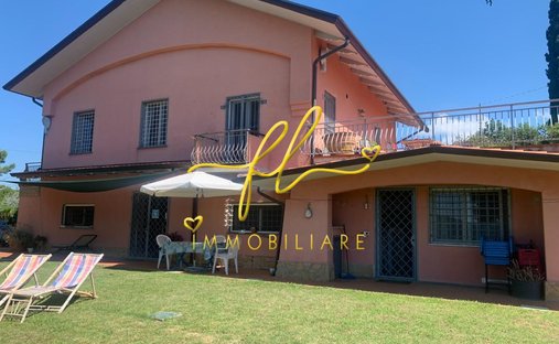 Villa a Colombiera, Castelnuovo Magra, Liguria 1