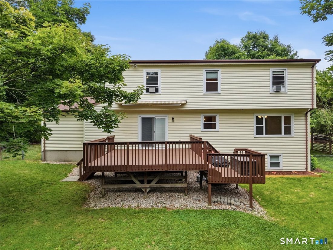 House in Groton, Connecticut, United States 3 - 18481666