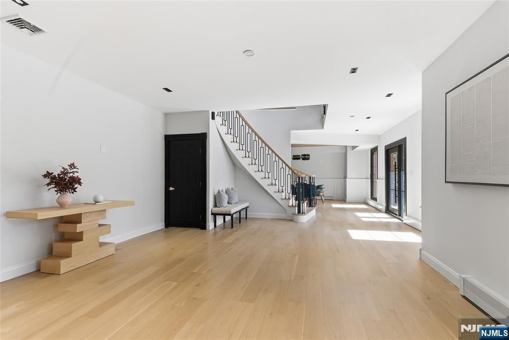 House in Saddle River, New Jersey, United States 4 - 18499778