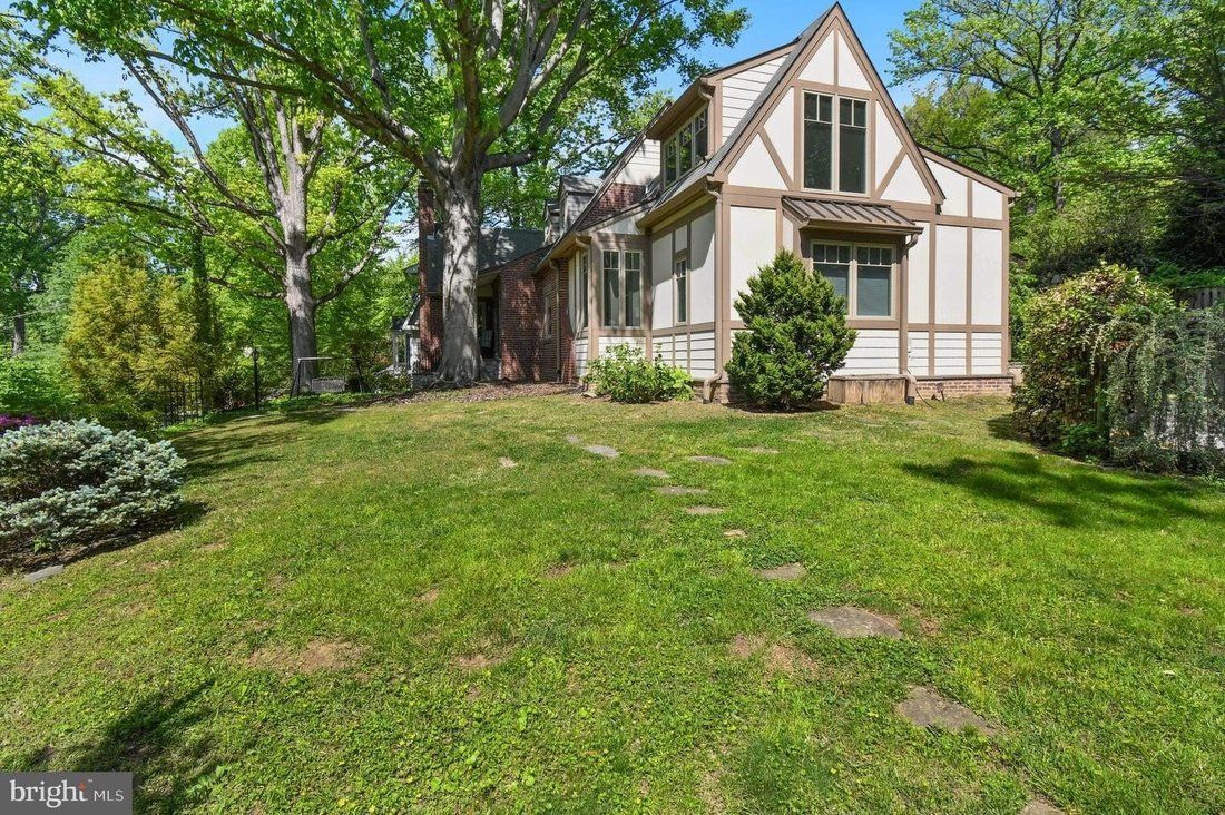 House in Chevy Chase, Maryland, United States 3 - 18504999