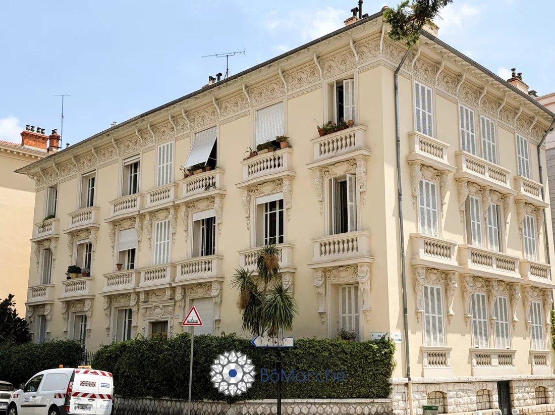 Apartment in Liberation, Nice, France 1 - 18499070