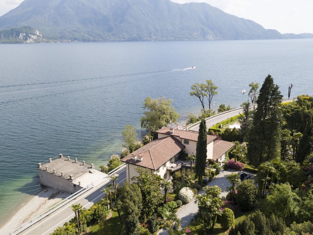 Villa in Oggebbio, Piedmont, Italy 2 - 10860391