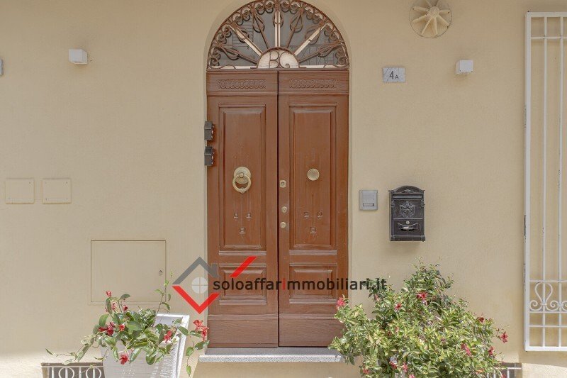 House in Center, Olbia, Italy 1 - 18501938