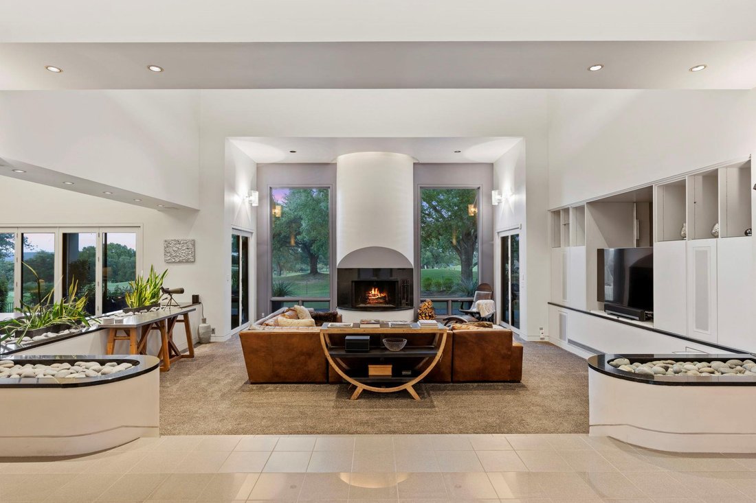 House in Spicewood, Texas, United States 4 - 18499104